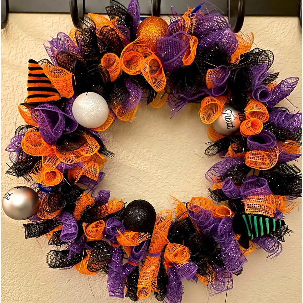 Halloween Door Wreath